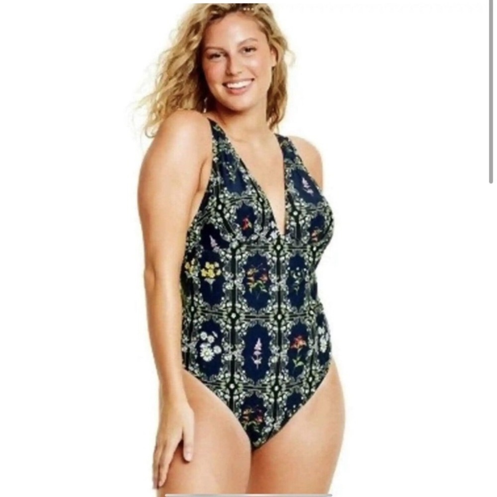 NWT Agua Bendita X Target swimsuit one piece swim cheeky floral size 1X